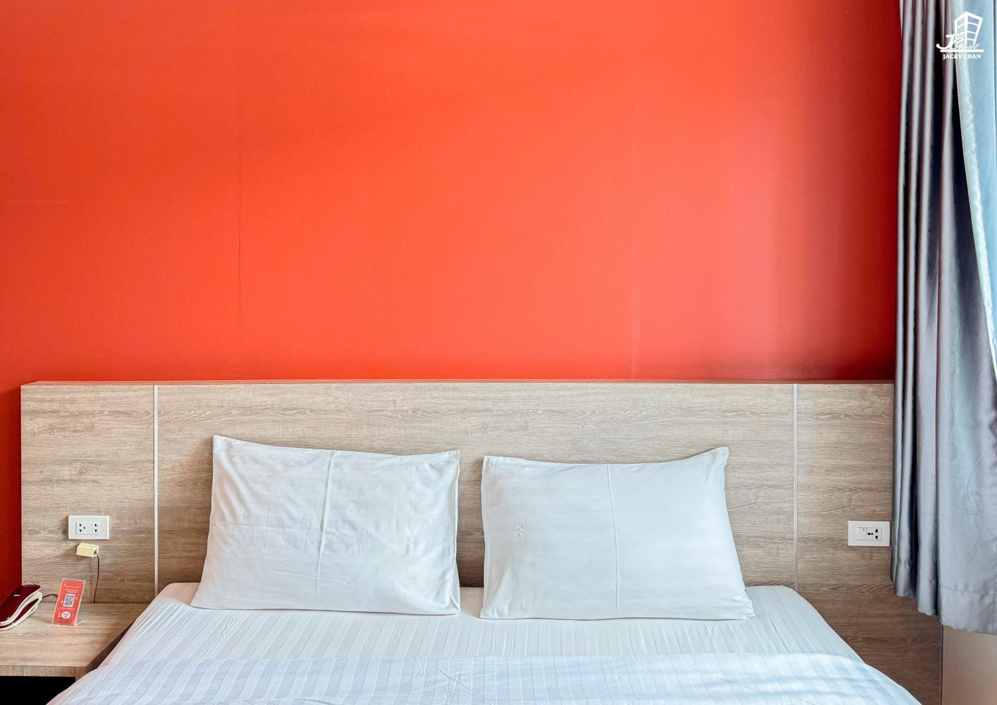 Jacky Chan Hotel Betong Esterno foto