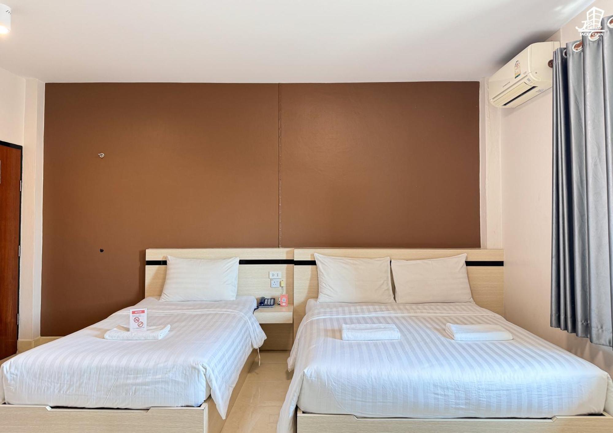 Jacky Chan Hotel Betong Esterno foto